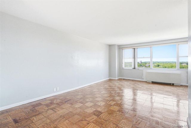 70-25 Yellowstone Boulevard 15P, Forest Hills, NY 11375