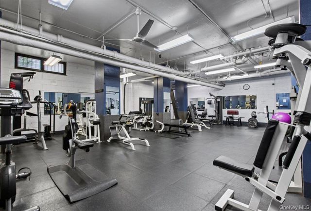 70-25 Yellowstone Boulevard 15P, Forest Hills, NY 11375