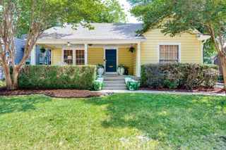 6046 Penrose Avenue, Dallas, TX 75206