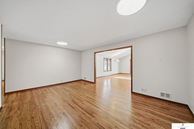 725 N 81st Street, Lincoln, NE 68505