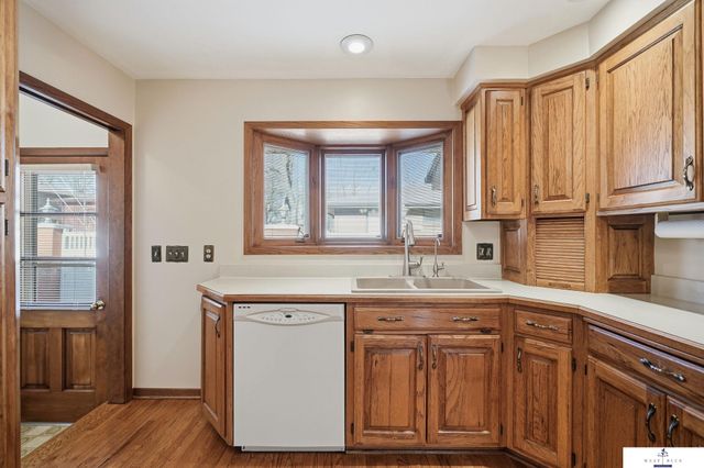 725 N 81st Street, Lincoln, NE 68505