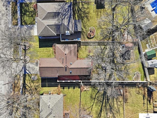 725 N 81st Street, Lincoln, NE 68505