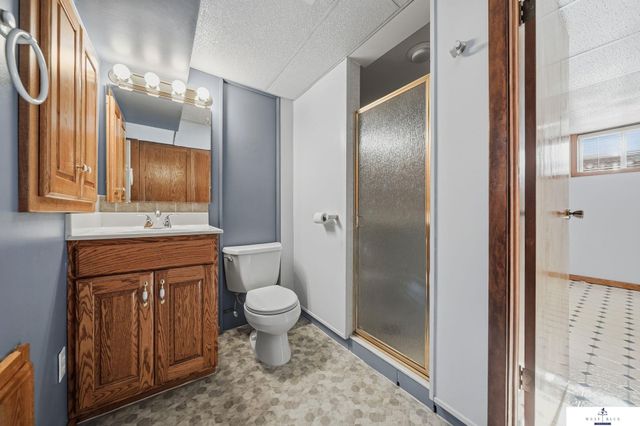 725 N 81st Street, Lincoln, NE 68505