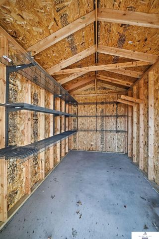 725 N 81st Street, Lincoln, NE 68505