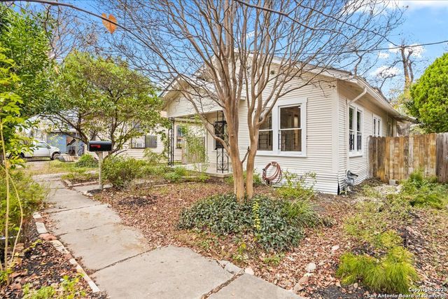 1019 Saint James, San Antonio, TX 78202