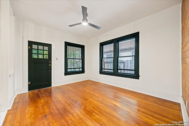 1019 Saint James, San Antonio, TX 78202