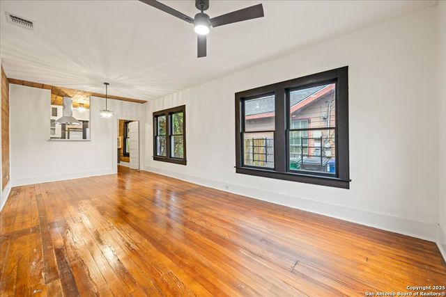 1019 Saint James, San Antonio, TX 78202