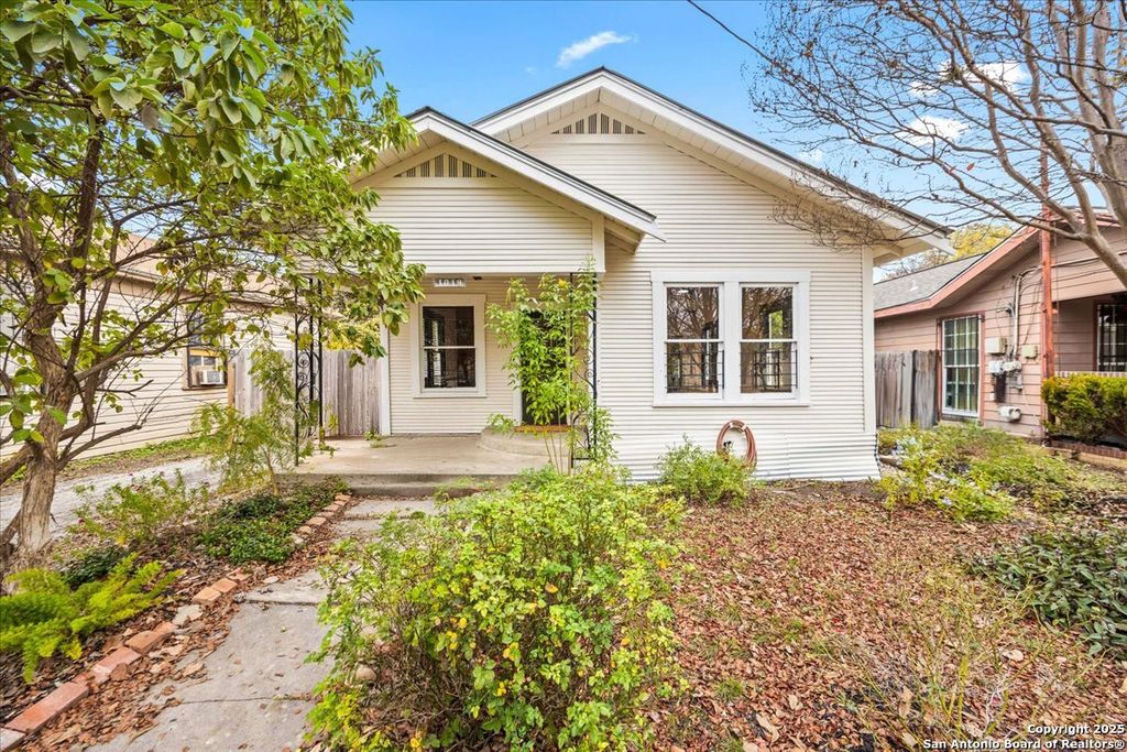 1019 Saint James, San Antonio, TX 78202