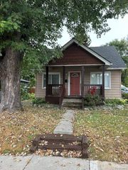 591 E Mansfield, Pontiac, MI 48340