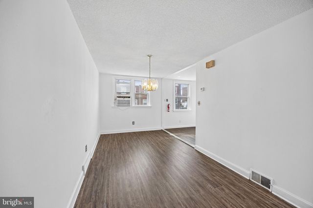 924 FAIRFAX RD, Drexel Hill, PA 19026