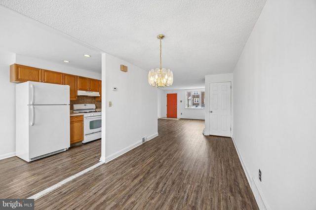 924 FAIRFAX RD, Drexel Hill, PA 19026
