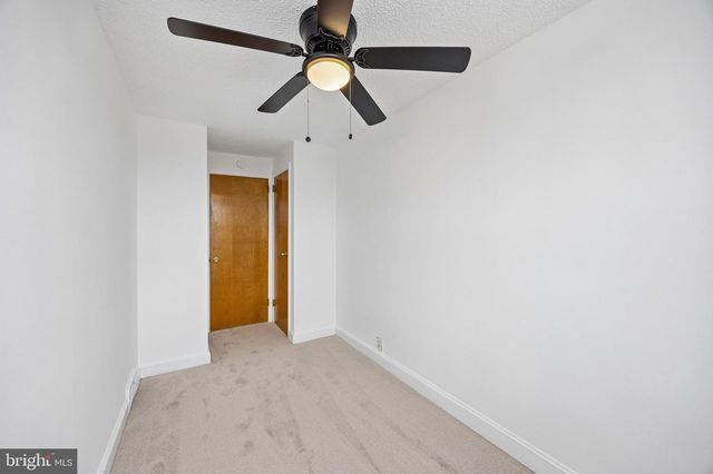 924 FAIRFAX RD, Drexel Hill, PA 19026
