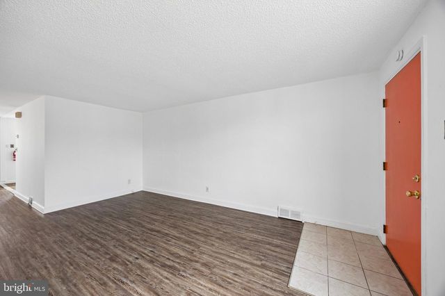924 FAIRFAX RD, Drexel Hill, PA 19026