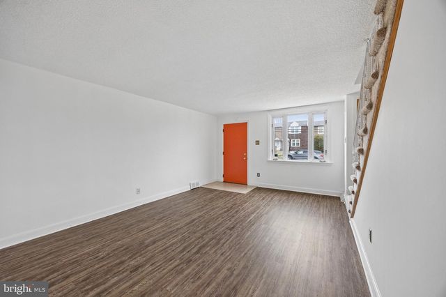 924 FAIRFAX RD, Drexel Hill, PA 19026