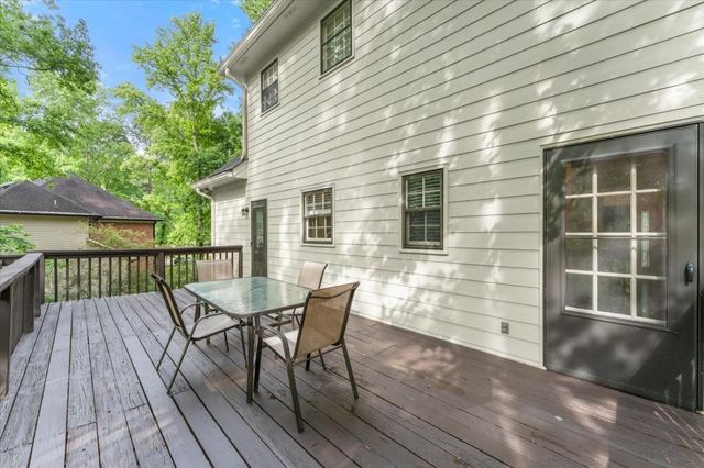 1025 Charlton Trace SW, Marietta, GA 30064