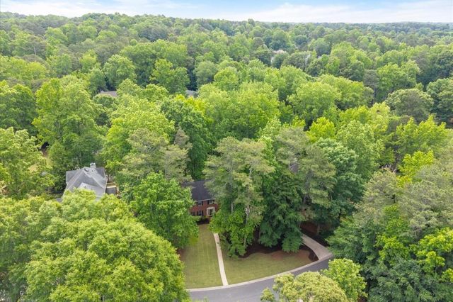 1025 Charlton Trace SW, Marietta, GA 30064