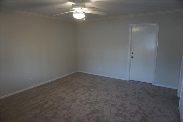 2417 Jamestown Mall 24, Houston, TX 77057