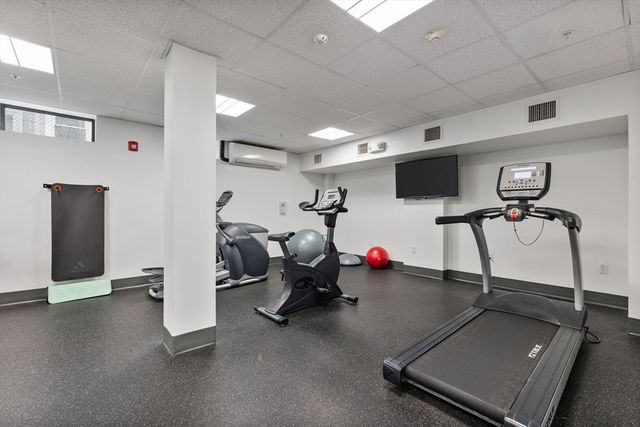 70 Parker Hill Ave 505, Boston, MA 02120