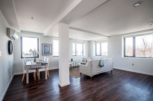 70 Parker Hill Ave 505, Boston, MA 02120