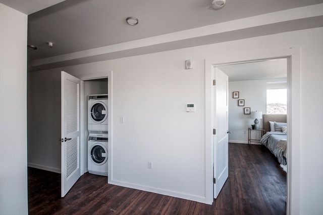 70 Parker Hill Ave 505, Boston, MA 02120