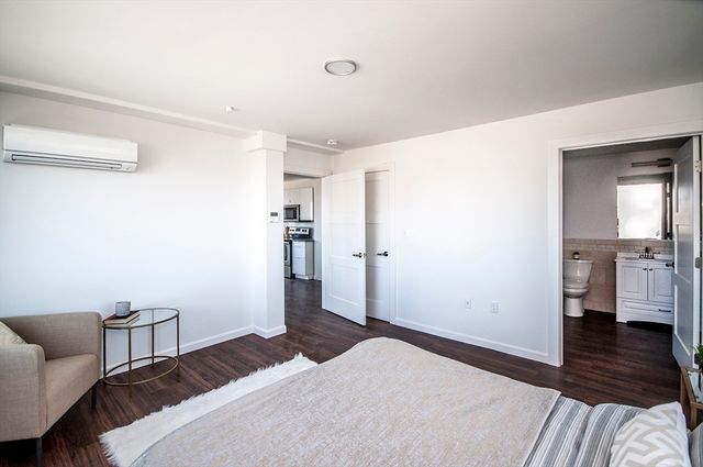 70 Parker Hill Ave 505, Boston, MA 02120