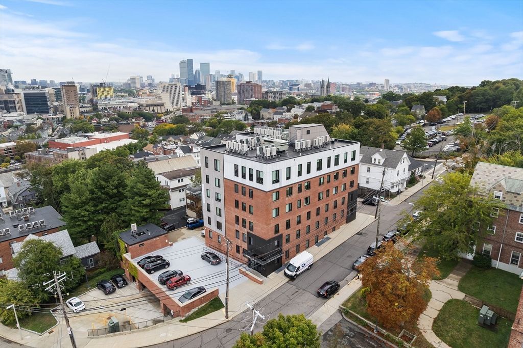 70 Parker Hill Ave 505, Boston, MA 02120