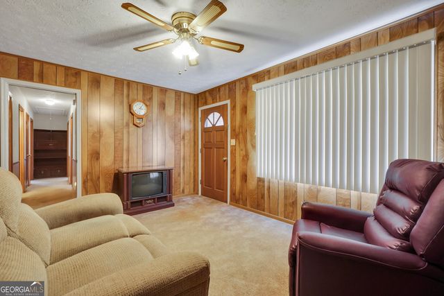 103 Julie Circle, Griffin, GA 30223