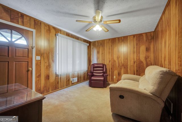 103 Julie Circle, Griffin, GA 30223