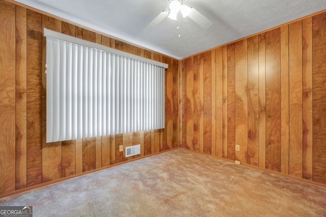 103 Julie Circle, Griffin, GA 30223