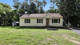 10900 Timonium Dr, Chester, VA 23831