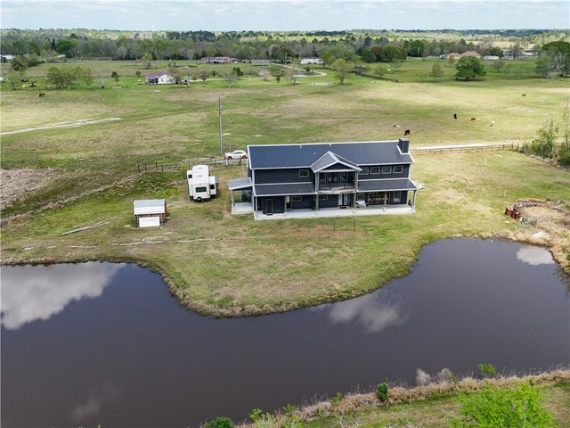 975 County Road 182, Other, TX 77575