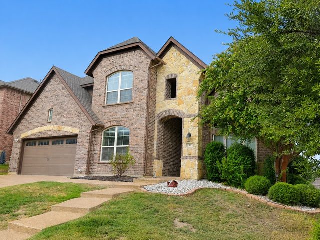 2933 Softwood Circle, Fort Worth, TX 76244