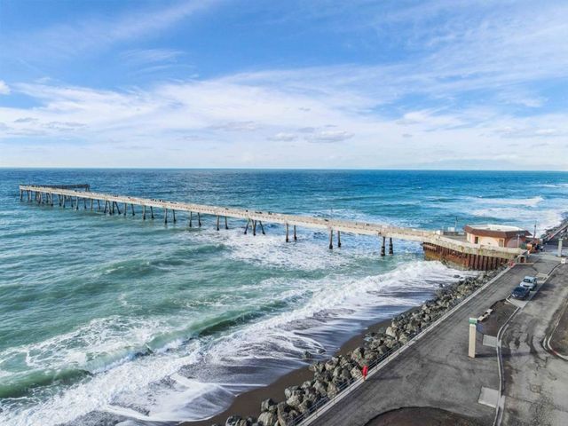 831 Fassler Avenue, Pacifica, CA 94044