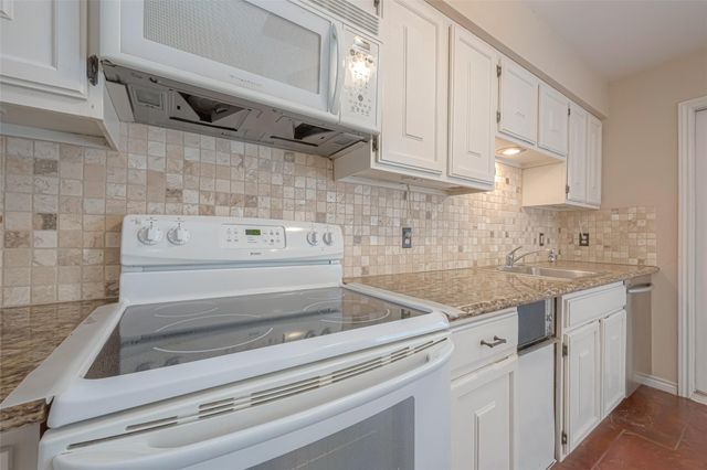 10217 Longmont Drive, Houston, TX 77042