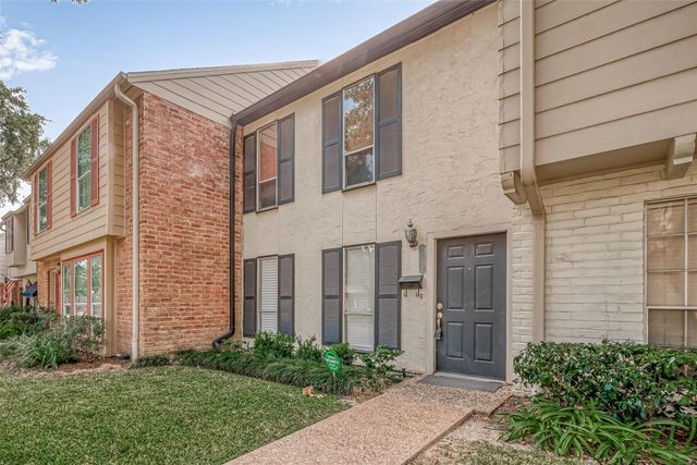 10217 Longmont Drive, Houston, TX 77042