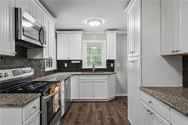 139 Myrtle Street, Toccoa, GA 30577