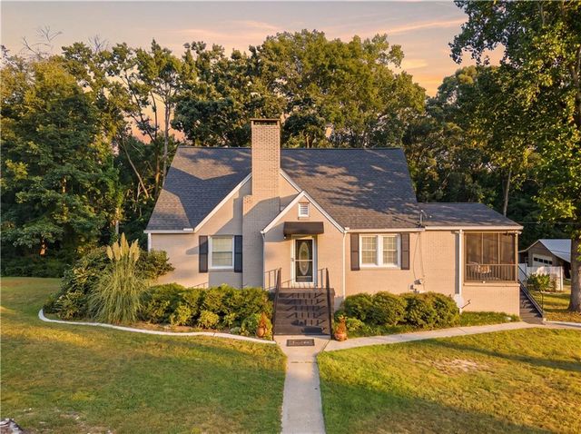139 Myrtle Street, Toccoa, GA 30577