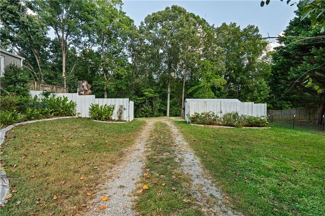 139 Myrtle Street, Toccoa, GA 30577