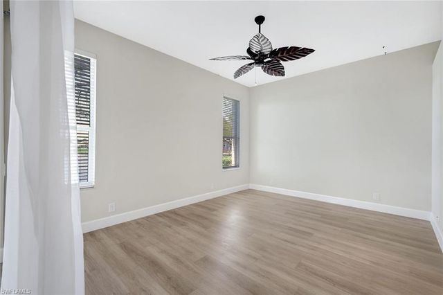 8777 E Bay CIR, Fort Myers, FL 33908
