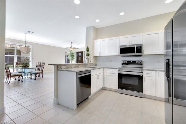 8777 E Bay CIR, Fort Myers, FL 33908
