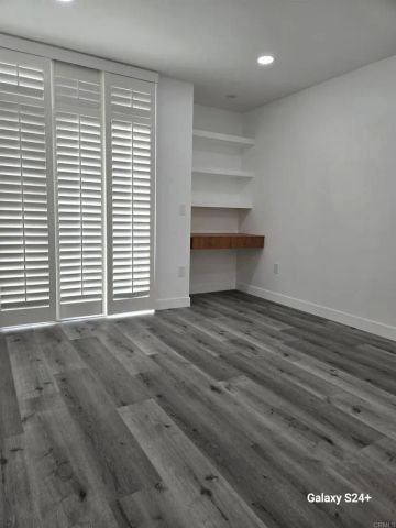 110 W Island Ave, San Diego, CA 92101