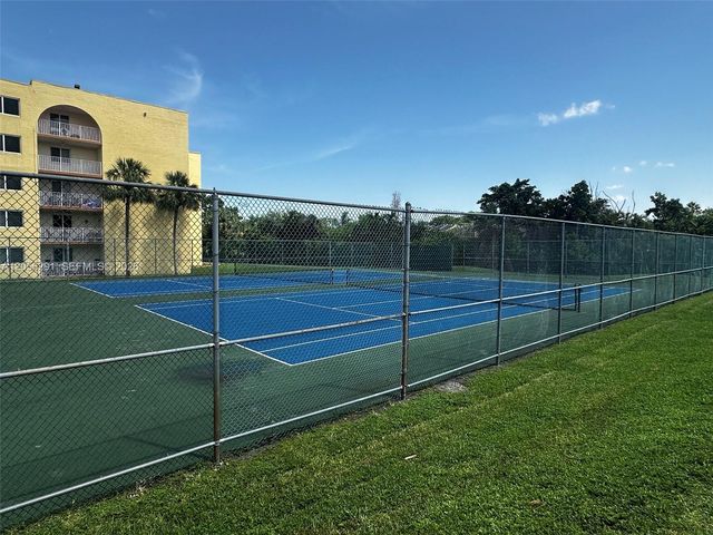 7010 NW 186th Street 5303, Hialeah, FL 33015