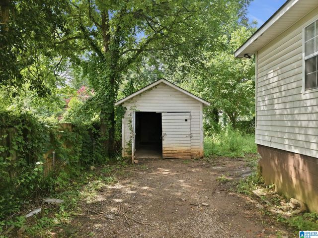 1329 60TH STREET W, Birmingham, AL 35228