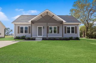 1009 W Main St, Portland, TN 37148