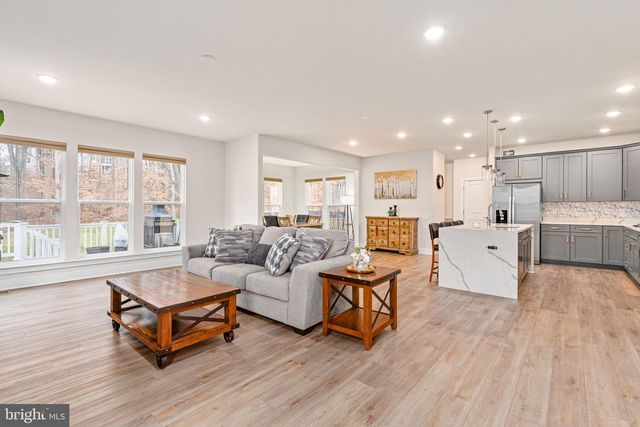 17814 WHITE CAMPION WAY, Dumfries, VA 22026