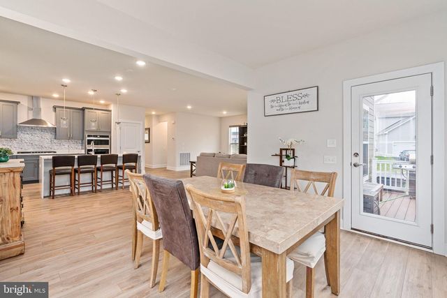 17814 WHITE CAMPION WAY, Dumfries, VA 22026