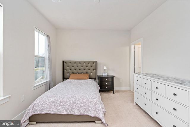 17814 WHITE CAMPION WAY, Dumfries, VA 22026