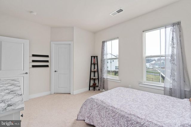 17814 WHITE CAMPION WAY, Dumfries, VA 22026