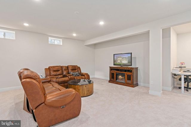 17814 WHITE CAMPION WAY, Dumfries, VA 22026