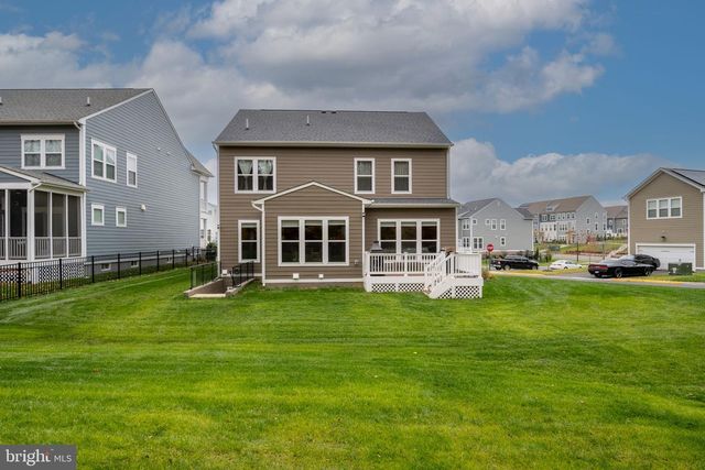 17814 WHITE CAMPION WAY, Dumfries, VA 22026